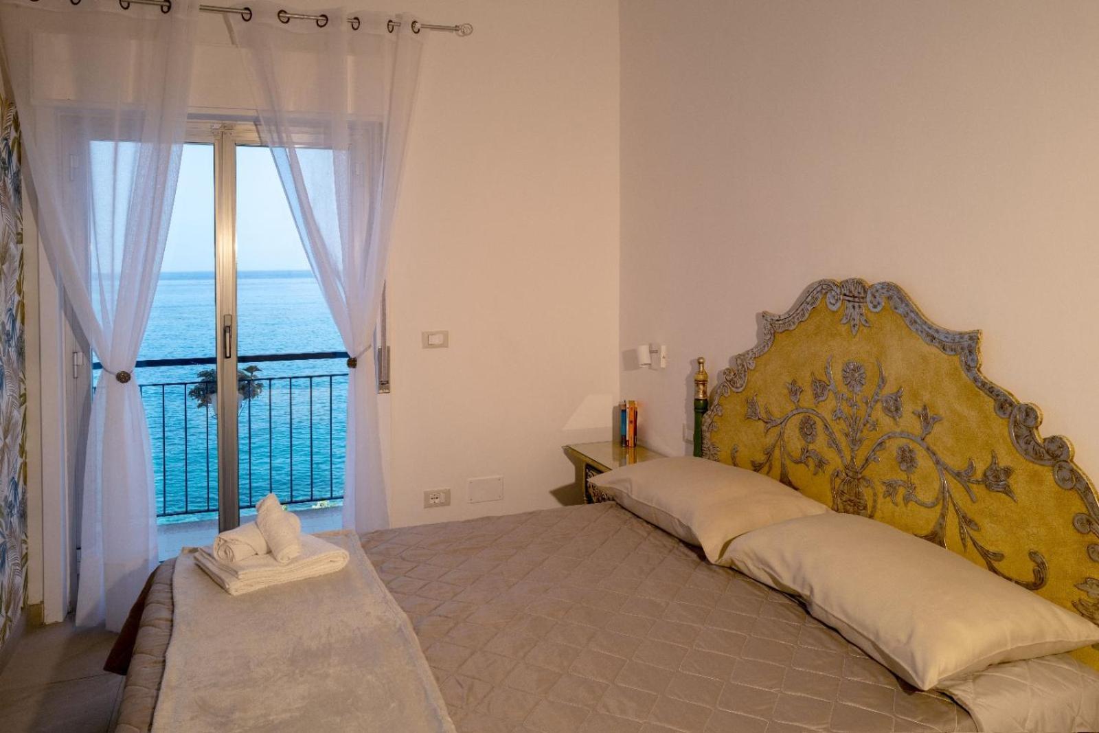 Zia Rina Apartment Naxos Giardini Naxos Eksteriør bilde